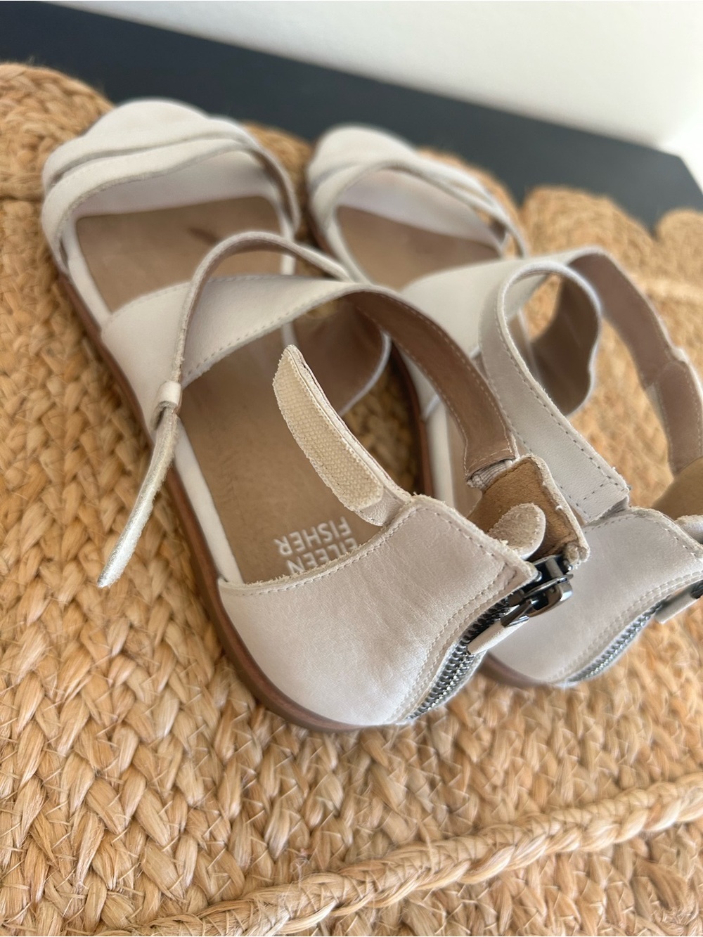Eileen Fisher CiCi White Leather Strappy Sandals Women’s 7.5 - Picture 5 of 8